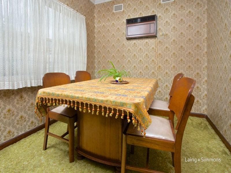 2/32																										Clifton Drive
														
								Port Macquarie, NSW 2444, Girraween - Thumbnail 4