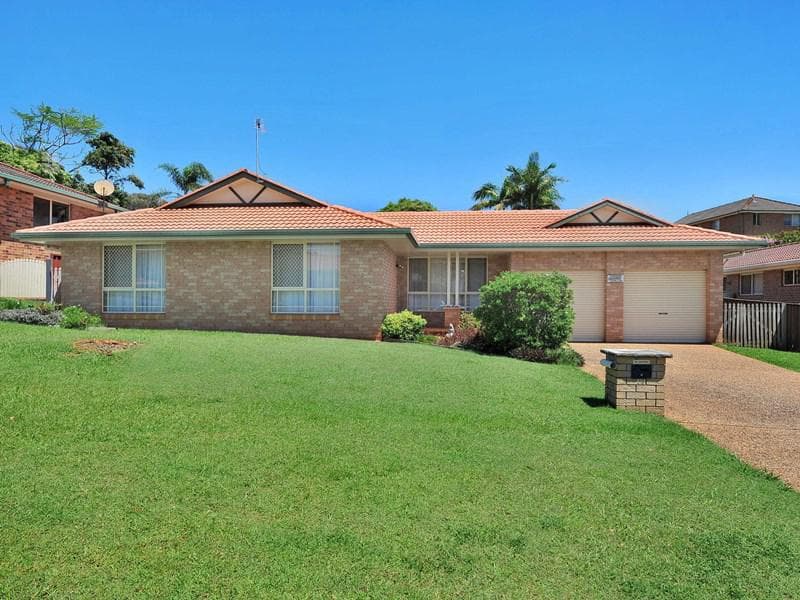 25 Sapphire Drive, Port Macquarie, Port Macquarie - Image 1