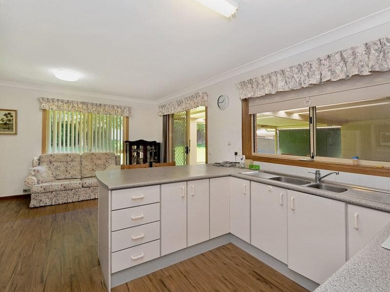 25 Sapphire Drive, Port Macquarie, Port Macquarie - Thumbnail 4