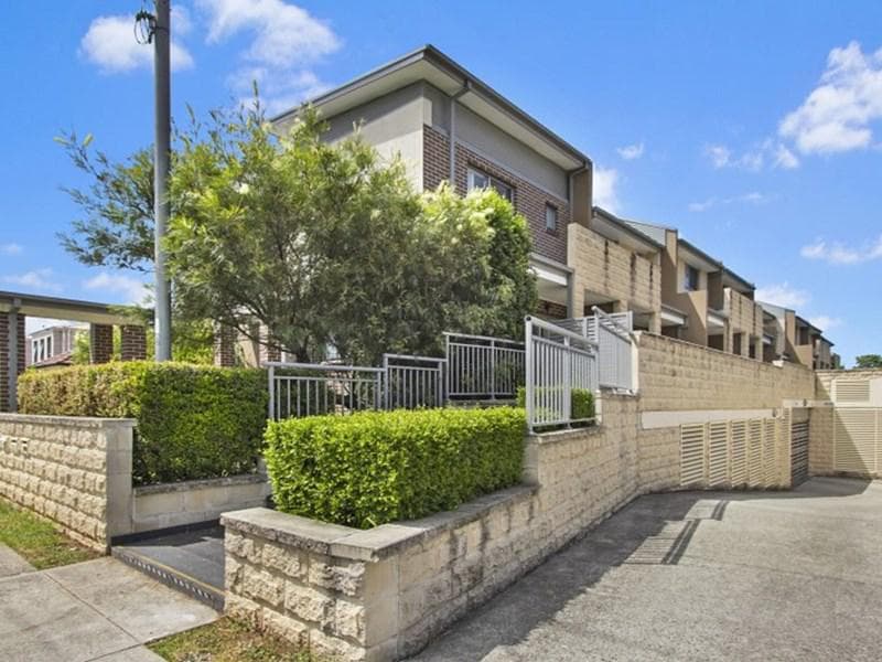 8/19-21 Hill Street, Wentworthville, Wentworthville - Image 1