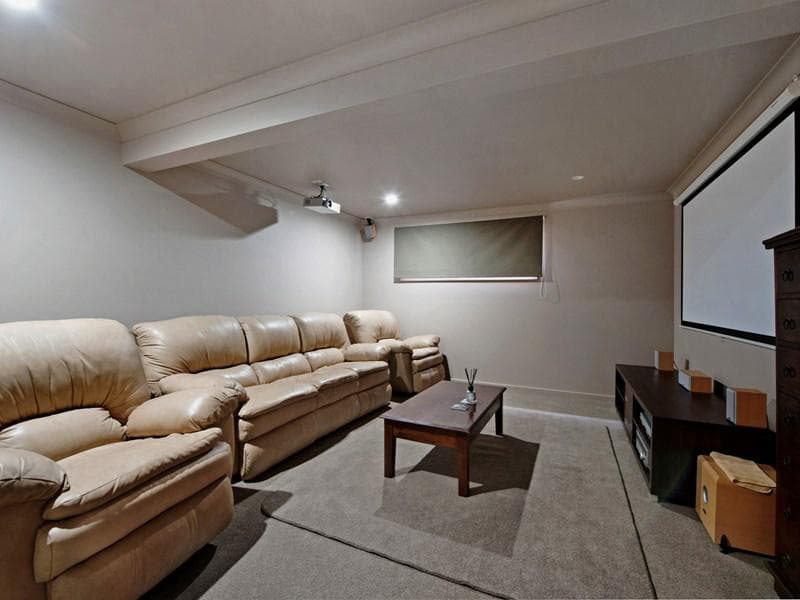 21/1																										Waterside Crescent
														
								Carramar, NSW 2163, Port Macquarie - Thumbnail 5
