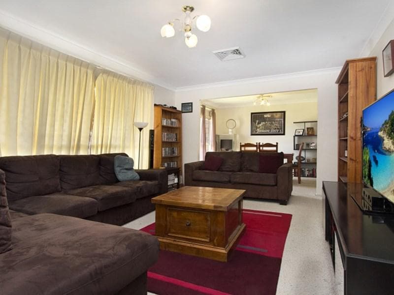 14 Maybush Court, Schofields, Schofields - Thumbnail 2