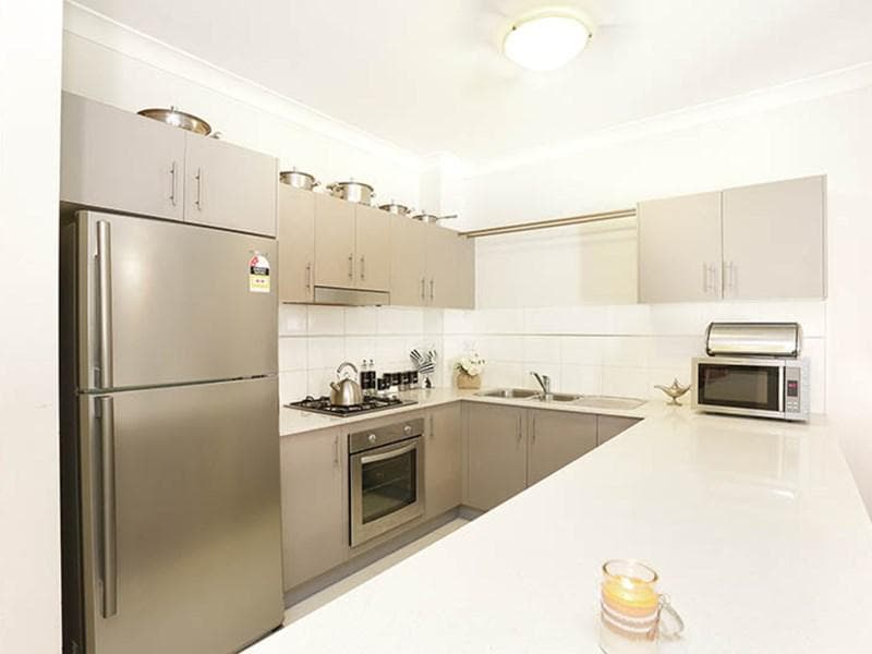 11/80 - 82 Mountford Avenue, Guildford, Guildford - Thumbnail 4