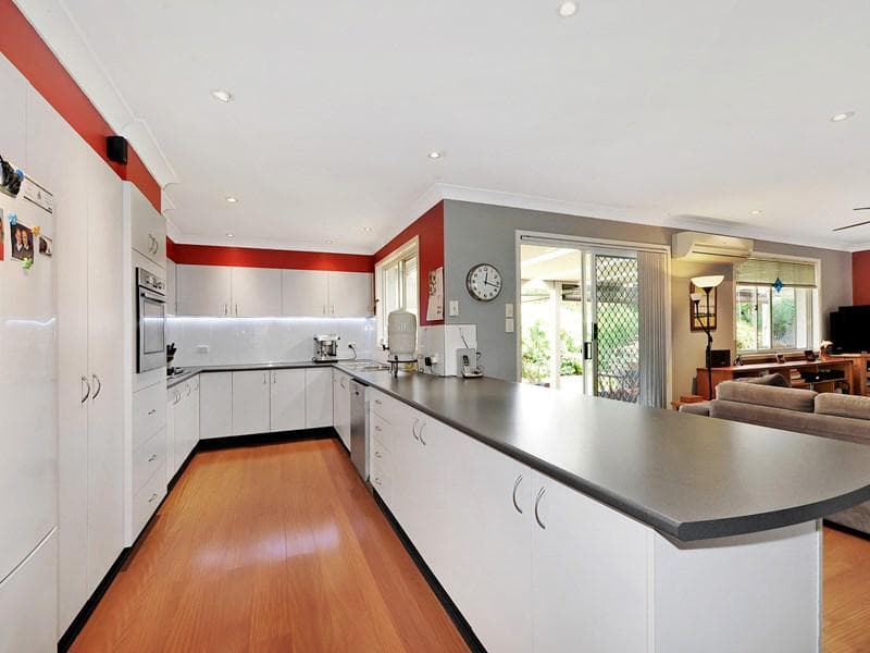 2/32																										Clifton Drive
														
								Port Macquarie, NSW 2444, Port Macquarie - Thumbnail 2