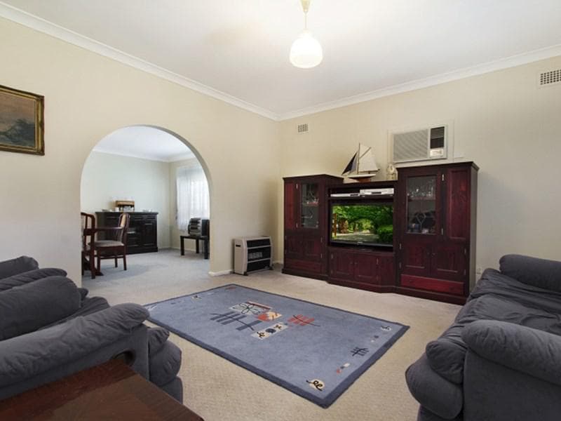 77 Lock Street, Blacktown, Blacktown - Thumbnail 2