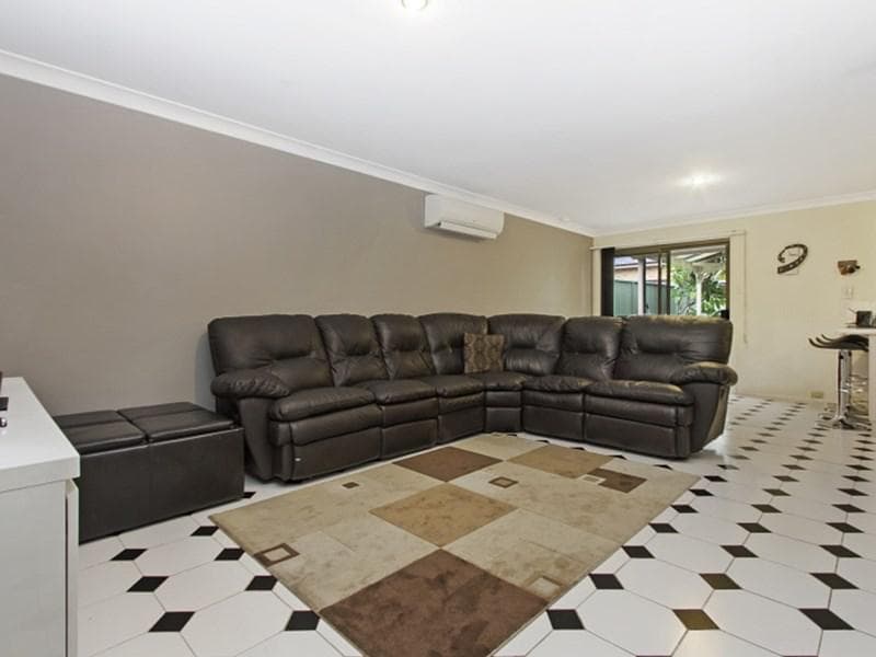 82b Sampson Cres, Acacia Gardens, Acacia Gardens - Thumbnail 2