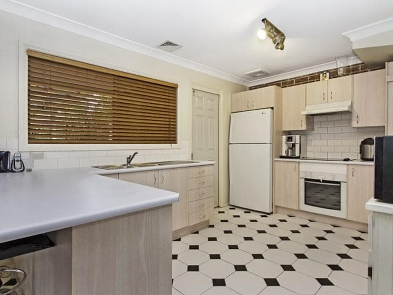 82b Sampson Cres, Acacia Gardens, Acacia Gardens - Thumbnail 3