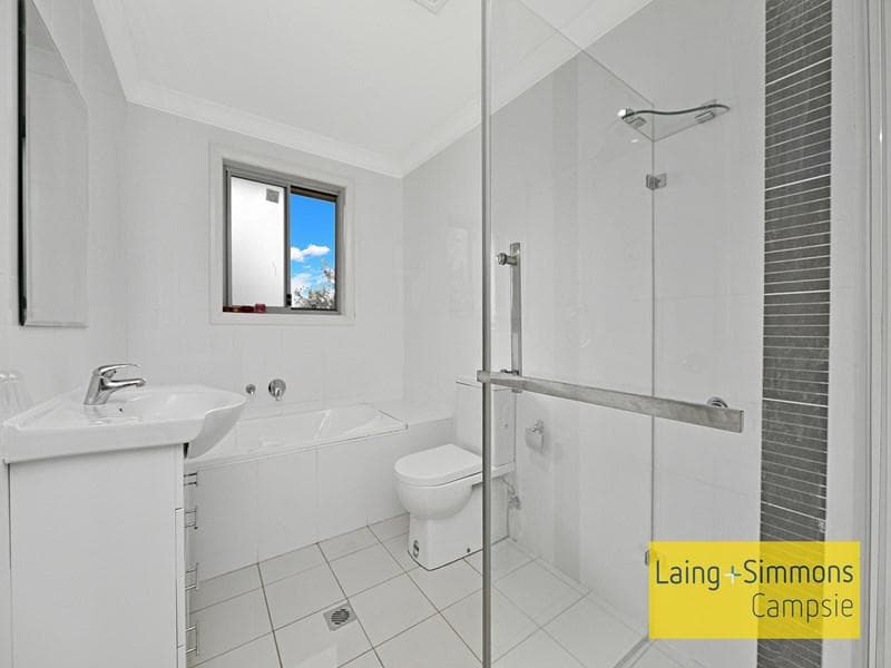 1/30 Chiswick Road, Greenacre, Greenacre - Thumbnail 5