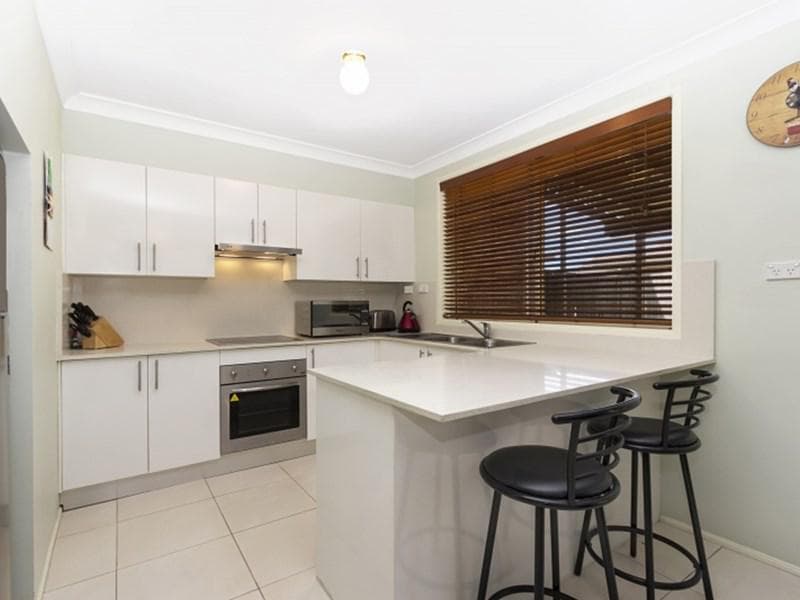 2/12 Rutledge Ave, Quakers Hill, Quakers Hill - Thumbnail 3