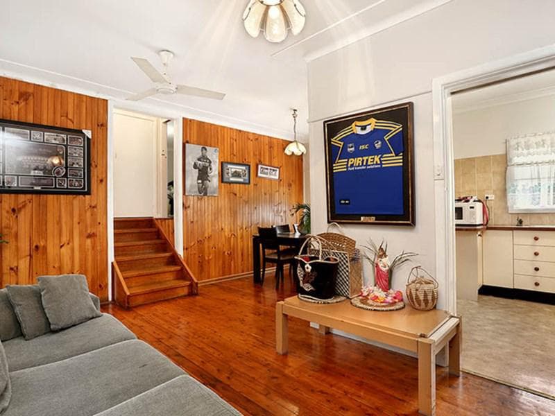 62 Albert Street, Guildford, Guildford - Thumbnail 2