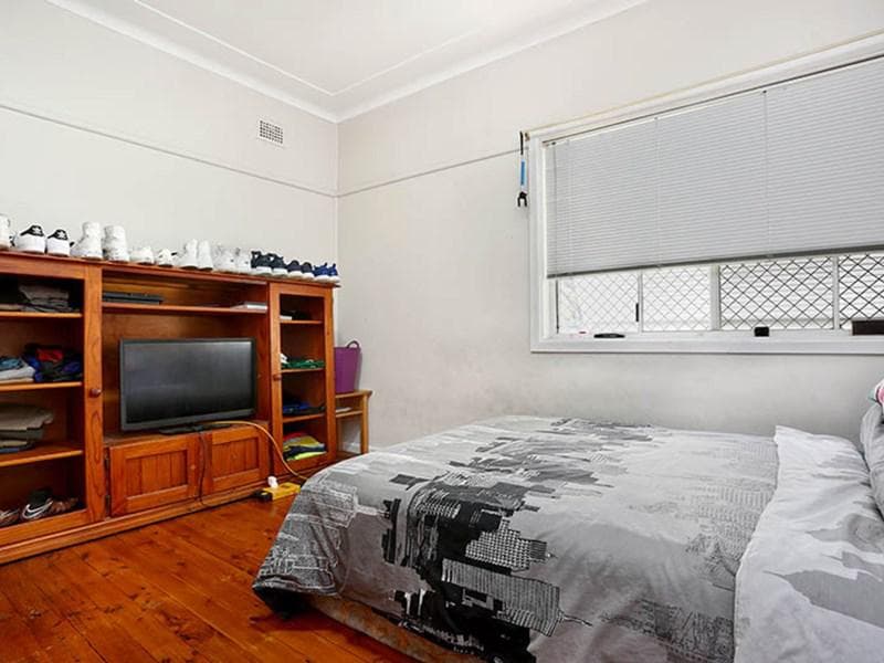 62 Albert Street, Guildford, Guildford - Thumbnail 3
