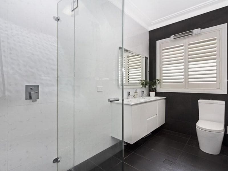 11 Fulton Avenue, Wentworthville, Wentworthville - Thumbnail 3