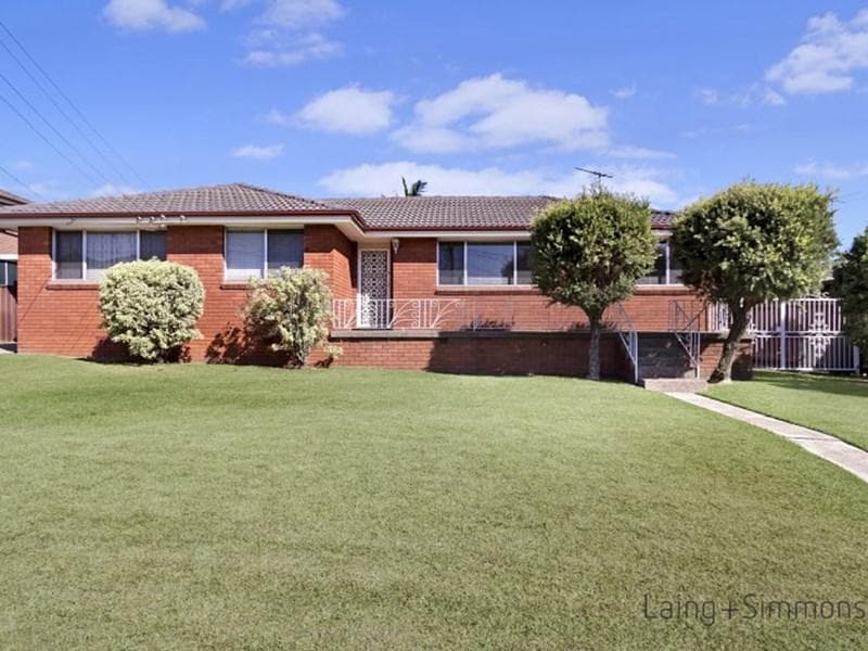 4 Judith Street, Pendle Hill, Pendle Hill - Image 1