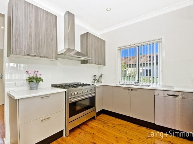 13 Cobham Street, Kings Park, Kings Park - Thumbnail 4