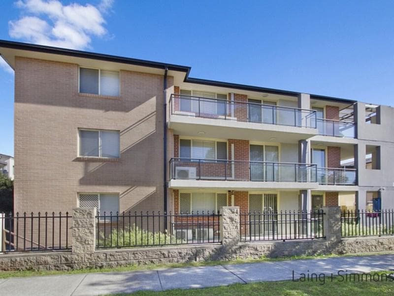15/39-45 Lydbrook St, Westmead, Westmead - Image 1