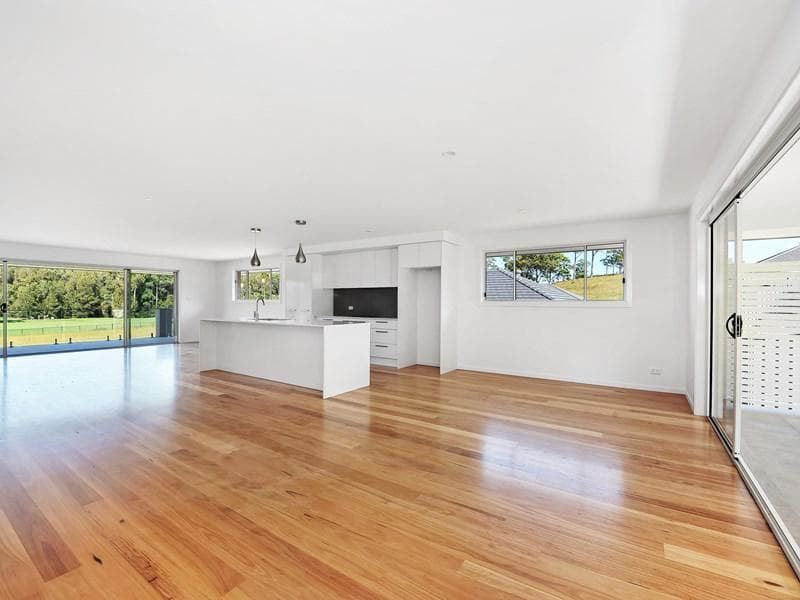 28 Diamond Drive, Port Macquarie, Port Macquarie - Image 1