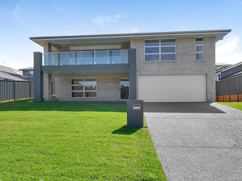 28 Diamond Drive, Port Macquarie, Port Macquarie - Thumbnail 2