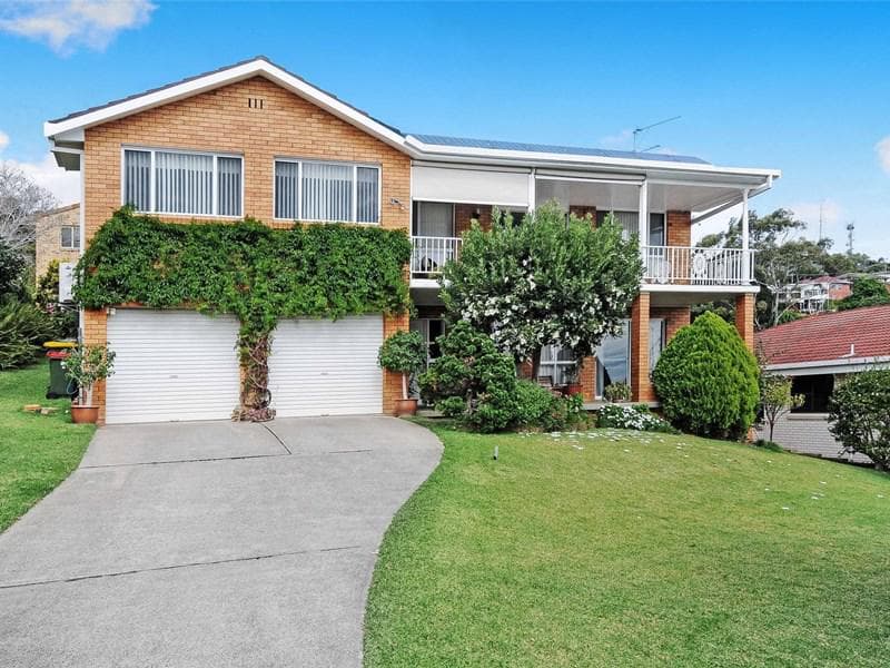 24 Oleander Avenue, Port Macquarie, Port Macquarie - Thumbnail 2