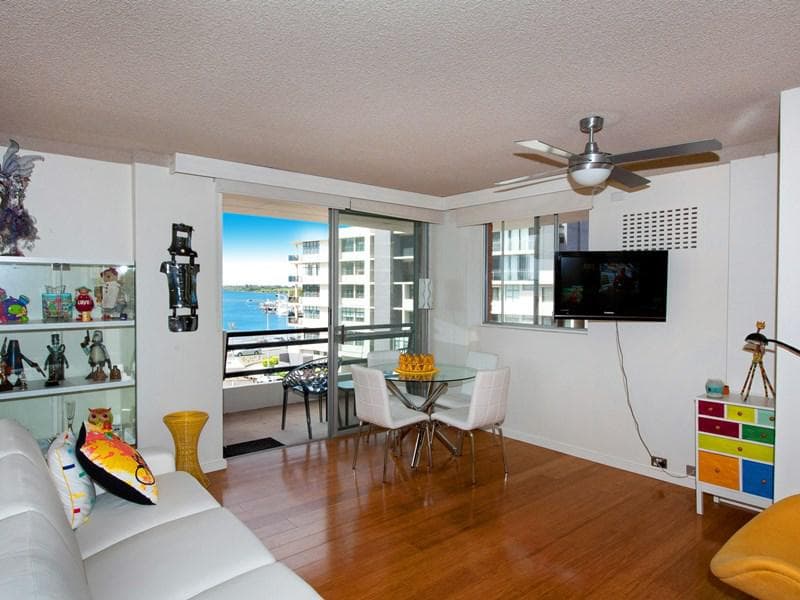 18/1 Waugh Street, Port Macquarie, Port Macquarie - Thumbnail 2
