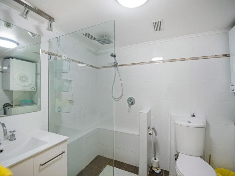 18/1 Waugh Street, Port Macquarie, Port Macquarie - Thumbnail 8