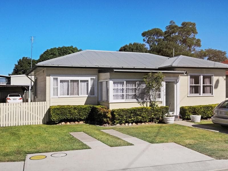 218 Hastings River Drive, Port Macquarie, Port Macquarie - Image 1