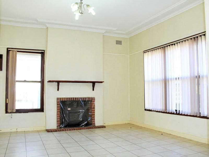 20 Wolseley Street, Fairfield, Fairfield - Thumbnail 2