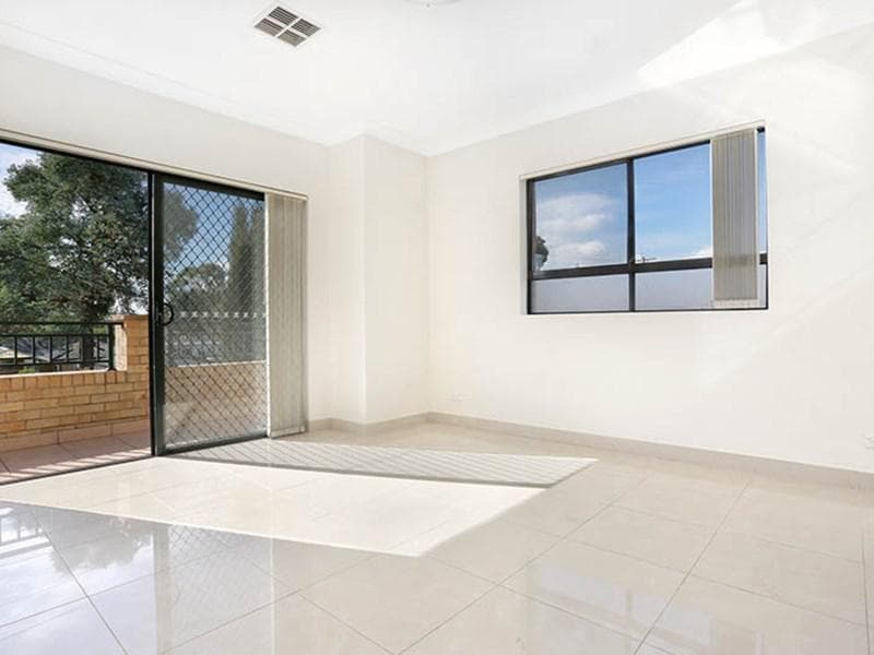 16 Como Street, Merrylands West, Merrylands West - Thumbnail 6