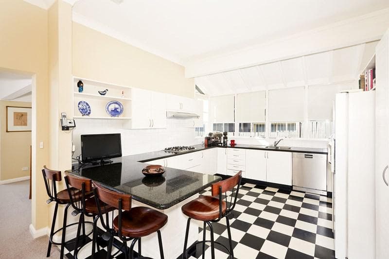 20a Benelong Crescent (enter Via 24 Birriga Road), Bellevue Hill, Bellevue Hill - Thumbnail 8