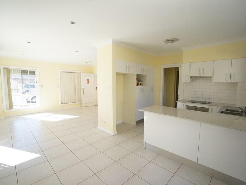 10a Ferngrove Rd, Canley Heights, Canley Heights - Thumbnail 6
