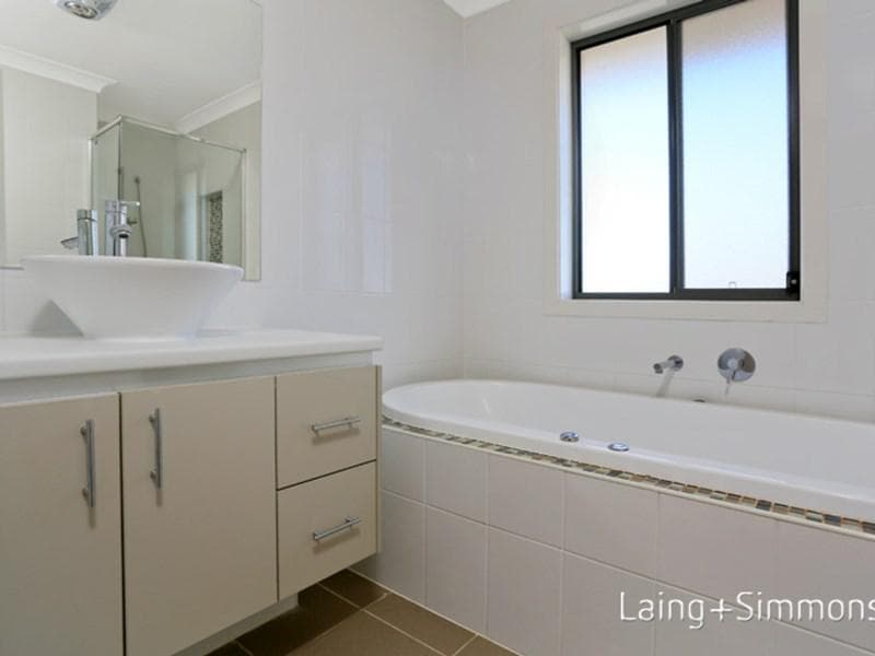 22 Gilroy Street, Ropes Crossing, Ropes Crossing - Thumbnail 5