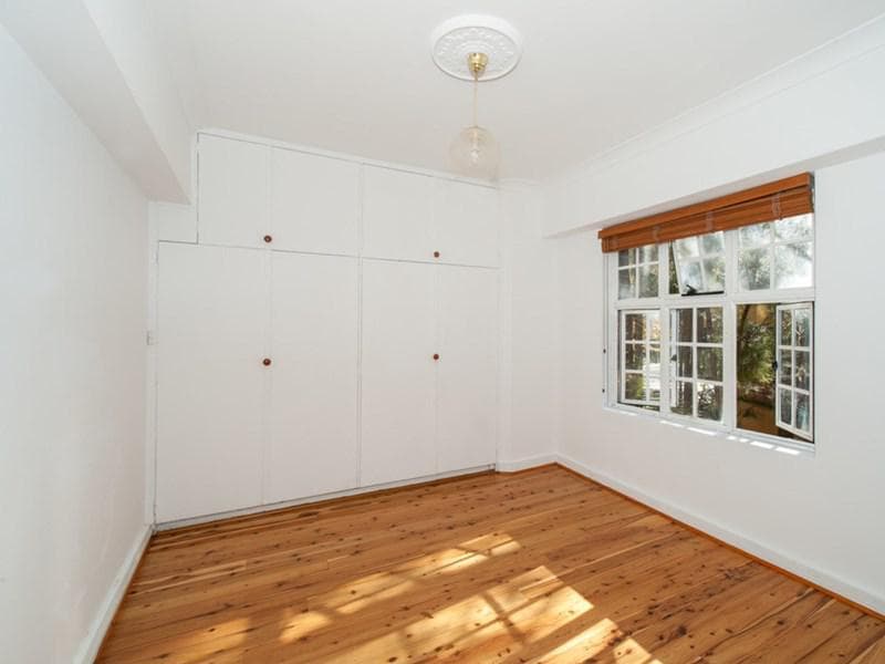 11/1a Elizabeth Bay Road, Potts Point, Potts Point - Thumbnail 6
