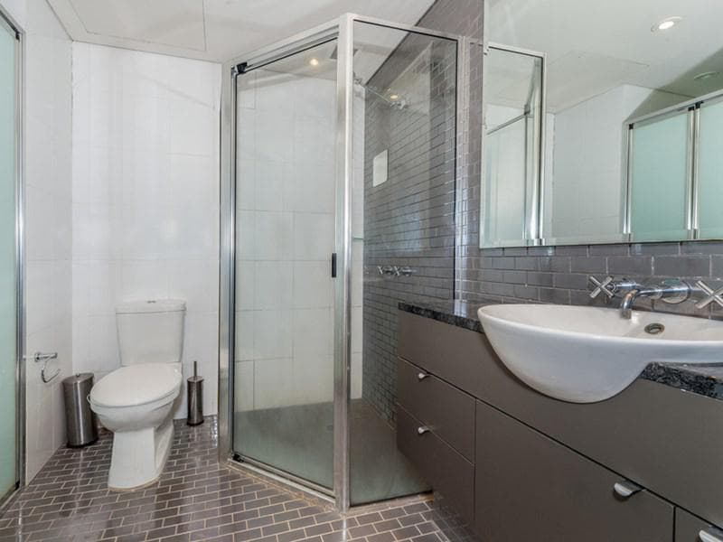7/739																										Old South Head Road
														
								Vaucluse, NSW 2030, Pyrmont - Thumbnail 8