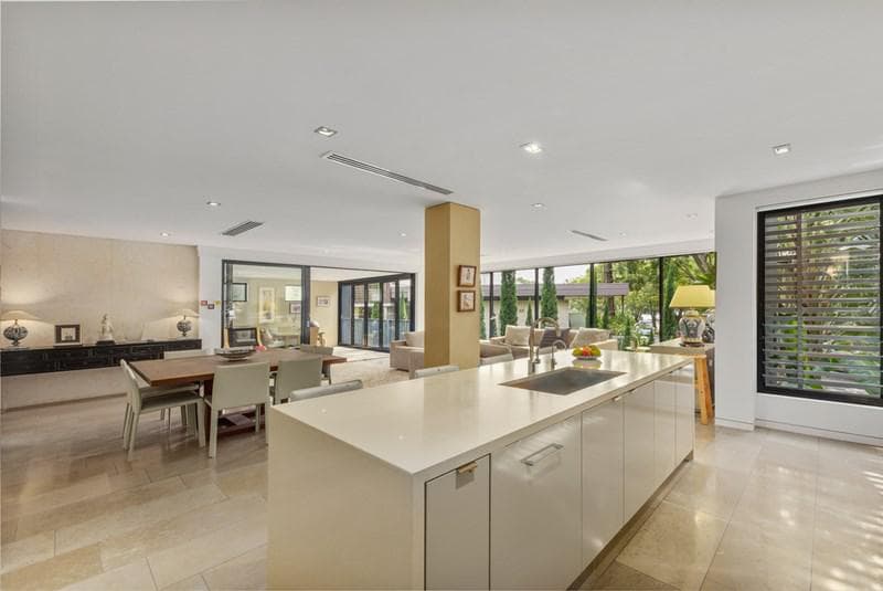 3/10-16 Beresford Road, Rose Bay, Rose Bay - Thumbnail 2