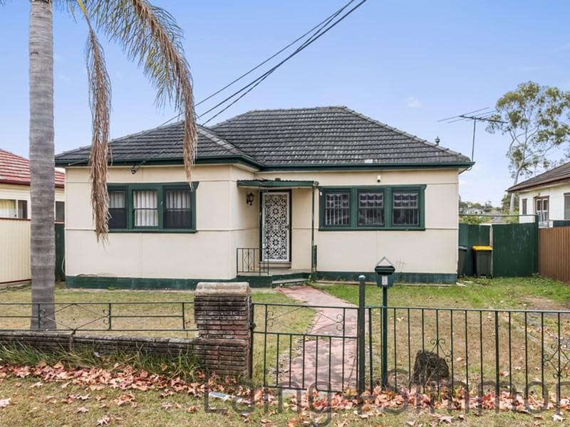 4 Richardson Street, Fairfield, Fairfield - Image 1