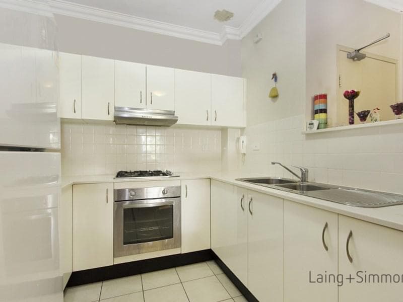 69/30-44 Railway Terrace, Granville, Granville - Thumbnail 2