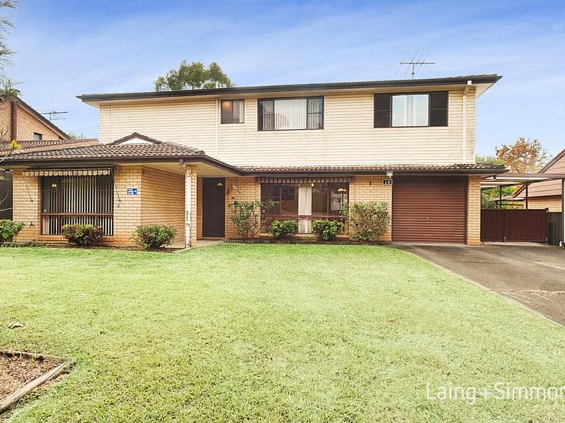 16 Marton Crescent, Kings Langley, Kings Langley - Image 1