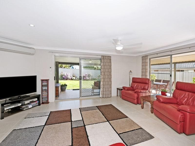 7/739																										Old South Head Road
														
								Vaucluse, NSW 2030, Port Macquarie - Thumbnail 4