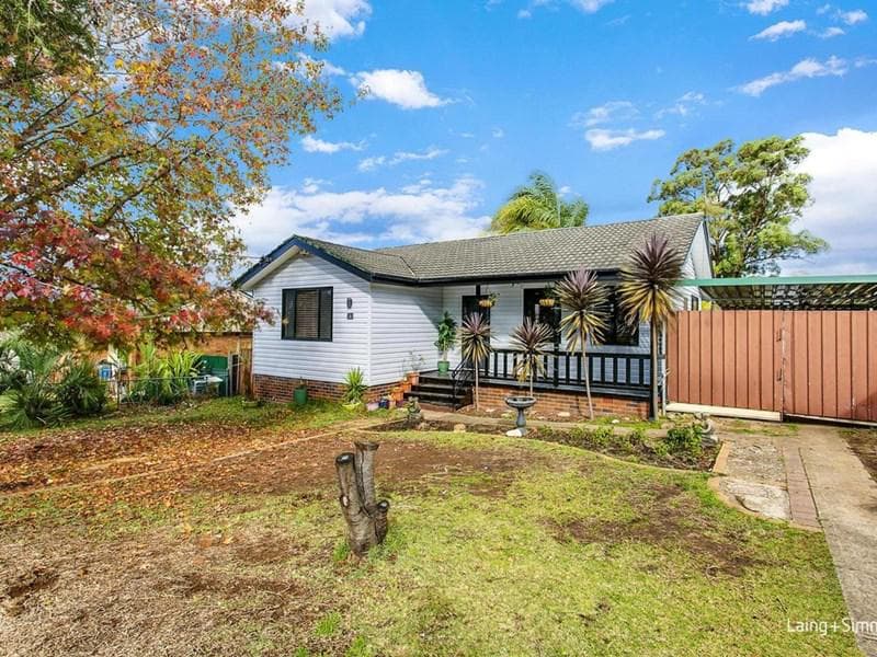 3 Erebus Crescent, Tregear, Tregear - Image 1
