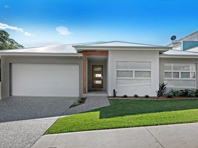 15 Waverly Glade, Port Macquarie, Port Macquarie - Image 1