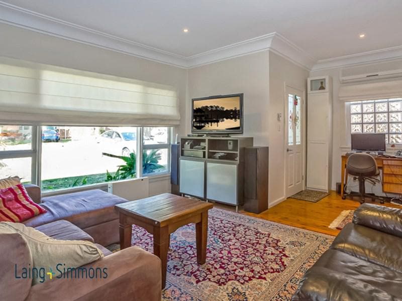 7/739																										Old South Head Road
														
								Vaucluse, NSW 2030, Miranda - Thumbnail 6