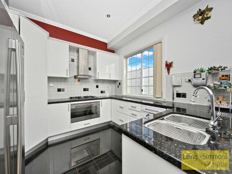 20 Napoleon Road, Greenacre, Greenacre - Thumbnail 5