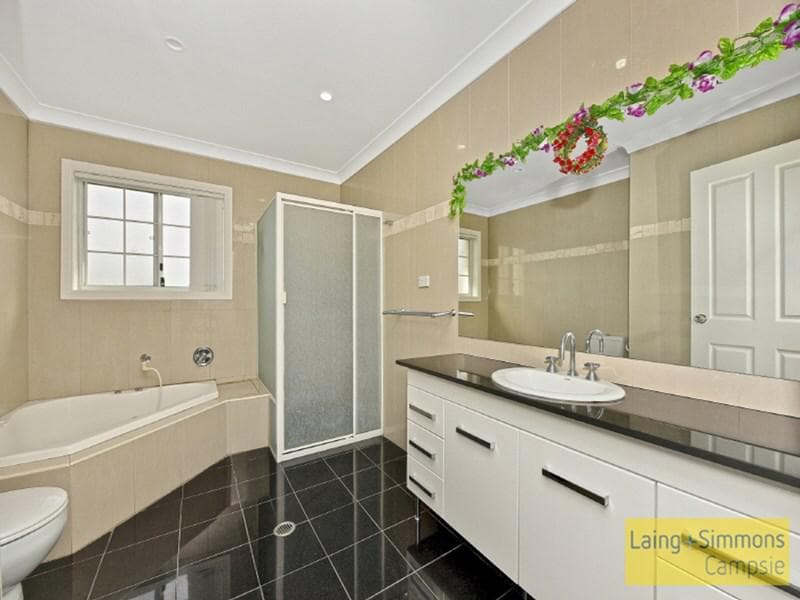 20 Napoleon Road, Greenacre, Greenacre - Thumbnail 7