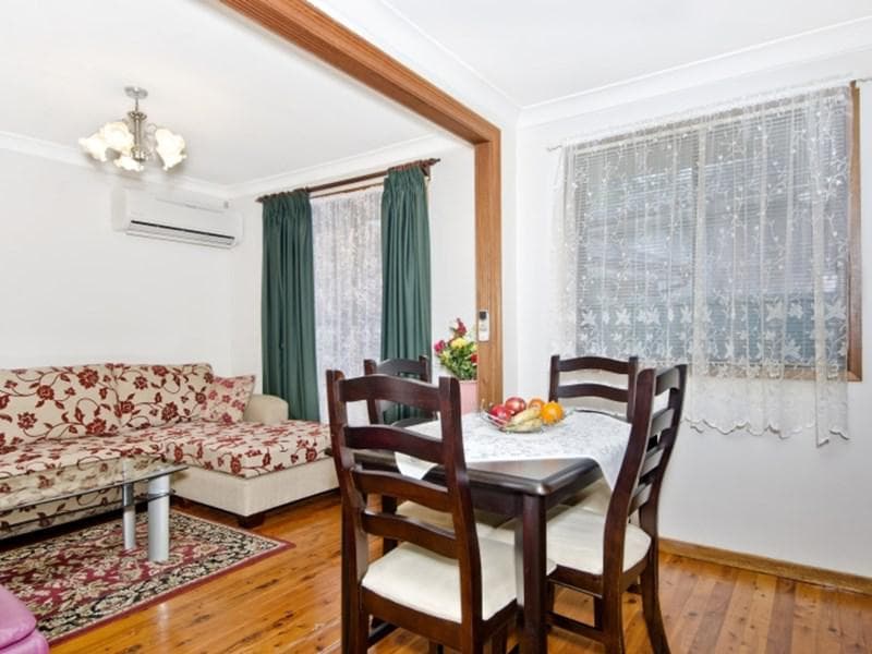 30/4-16																										Kingsway
														
								Dee Why, NSW 2099, Kings Park - Thumbnail 5