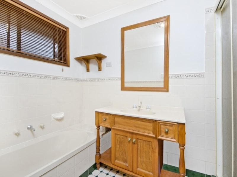 30/4-16																										Kingsway
														
								Dee Why, NSW 2099, Kings Park - Thumbnail 8