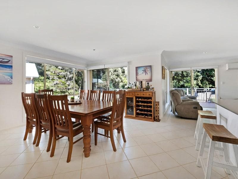 12 Eugowra Close, Port Macquarie, Port Macquarie - Thumbnail 2