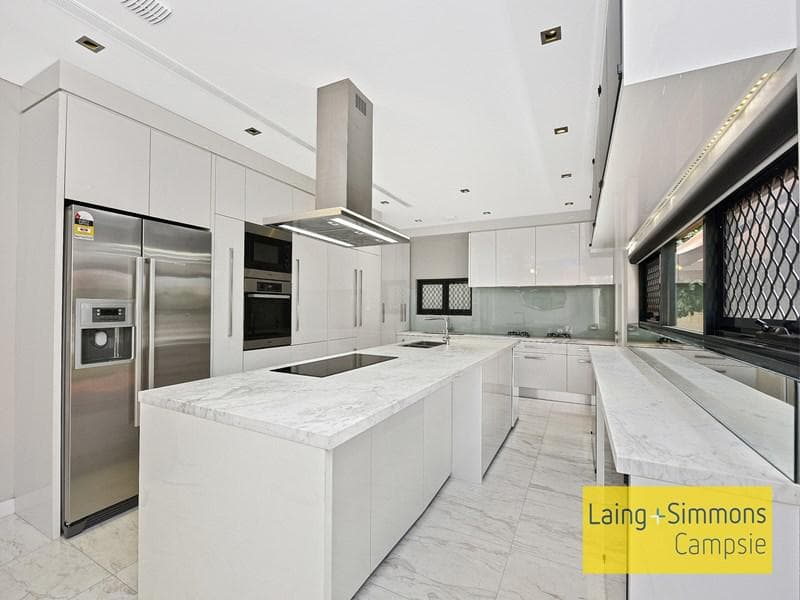 30/4-16																										Kingsway
														
								Dee Why, NSW 2099, Arncliffe - Thumbnail 4