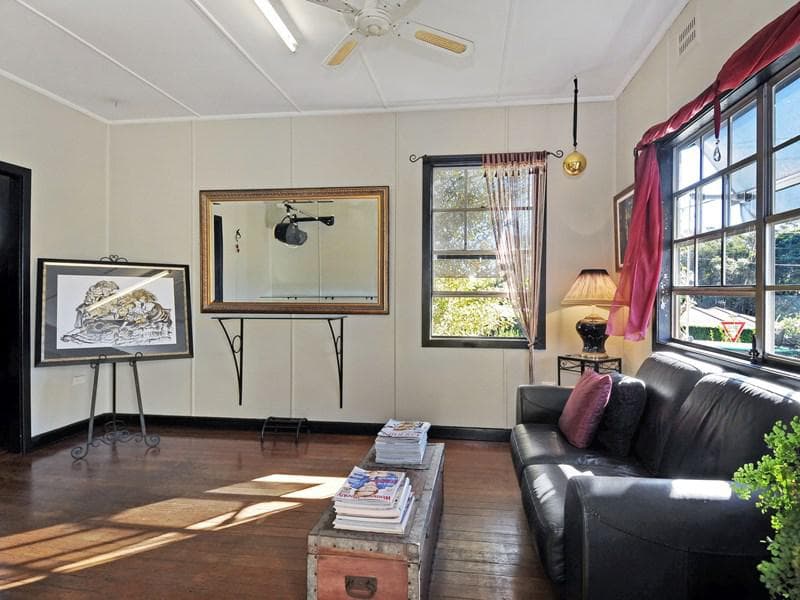 30/4-16																										Kingsway
														
								Dee Why, NSW 2099, Port Macquarie - Thumbnail 3