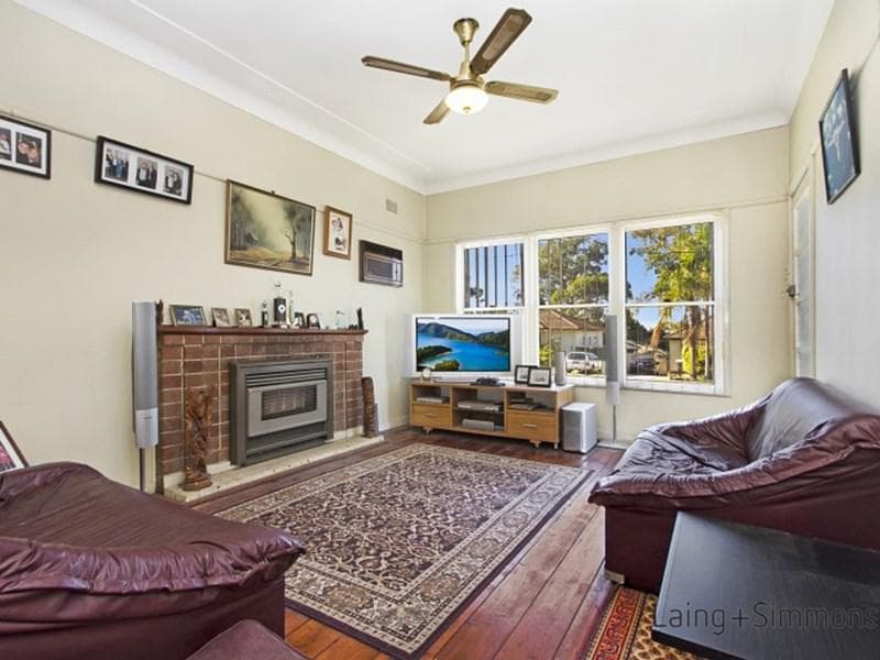 14 Jewelsford Rd, Wentworthville, Wentworthville - Thumbnail 2