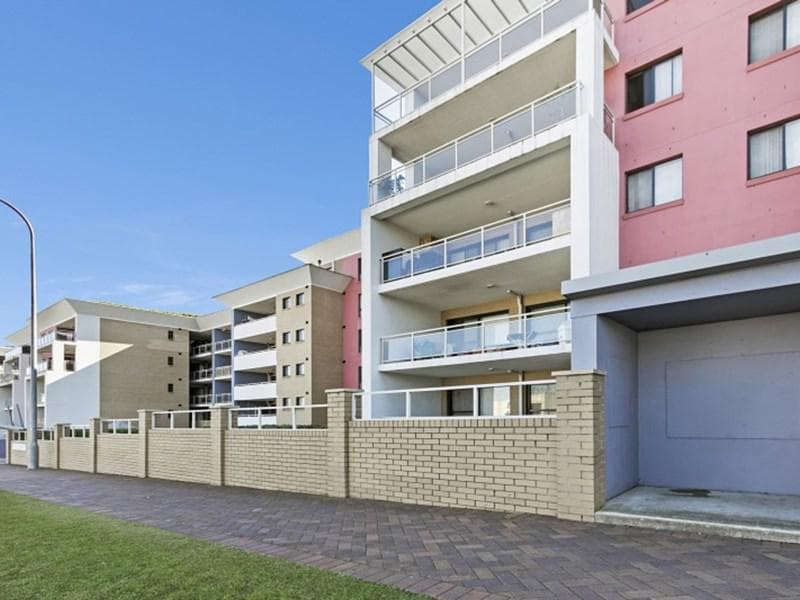 79/21-29 Third Avenue, Blacktown, Blacktown - Image 1