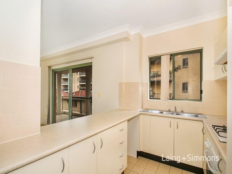 26/11-13 Fourth Avenue, Blacktown, Blacktown - Thumbnail 3
